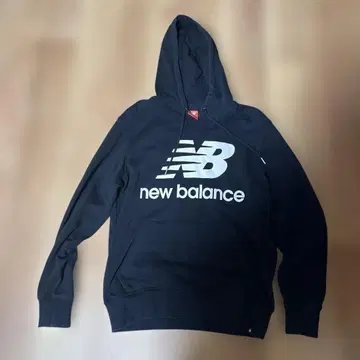 new balance 블랙 후드티 M