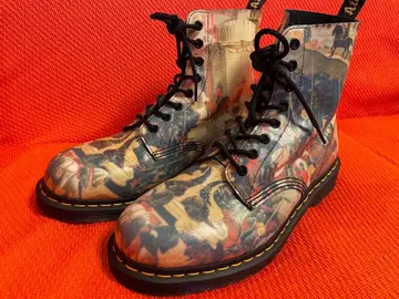 닥터 마틴 아트 프린트 하이컷 부츠