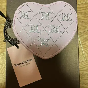Juicy Couture 하트형 코인 케이스