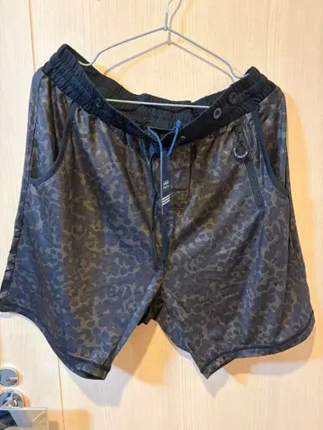 카모 패턴 숏팬츠 F 사이즈