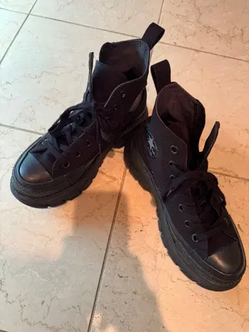 ALL STAR 블랙 하이컷 스니커즈