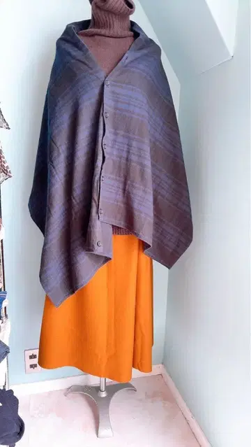 엔지니어드 가먼츠 버튼 숄