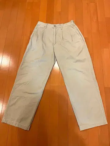 구제 의류 CHEROKEE 투 턱 치노 팬츠 베이지