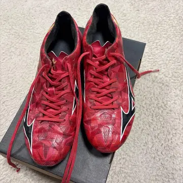 미즈노 축구화 스파이크 레드