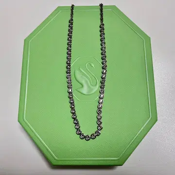 [ 새상품급 ] 스와로브스키 SWAROVSKI 목걸이 인버 테니스 그레이