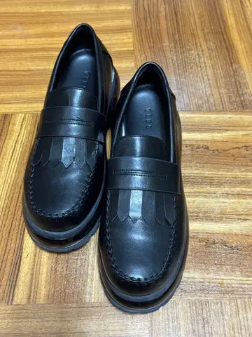 CLEL 클레일 에어 쿠션 하이 솔 로퍼 XL