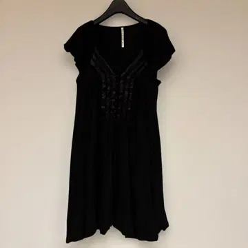 sunaokuwahara 반팔 무릎 기장 원피스 블랙