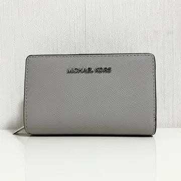 MICHAEL KORS 그레이 이단 접이식 지갑