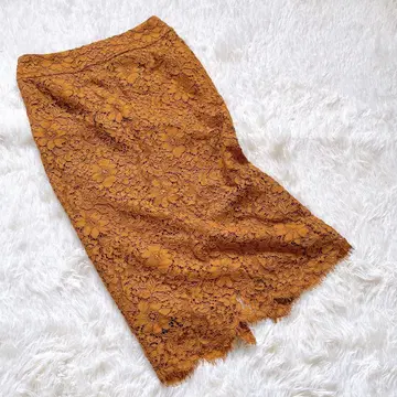 새상품급 이에나 레이스 타이트 스커트 머스타드 종아리 기장 34 코튼