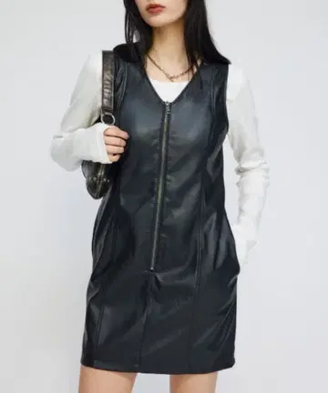 원피스 FAUX LEATHER ZIP 미니 원피스