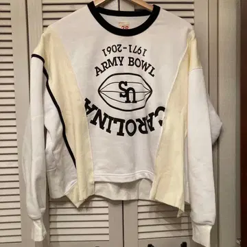 정가 19800엔 USU GALLERY 맨투맨