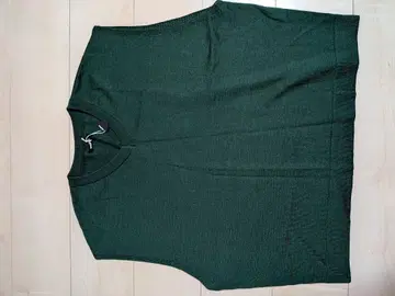 마이요 다크 그린 V넥 니트 베스트