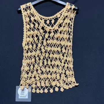 75 택 포함 미사용 새상품 ample 골드 니트 베스트 사이즈 38