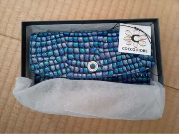 [ 새상품 미사용 ] COCCO FIORE 코코 피오레 장지갑 블루 파랑