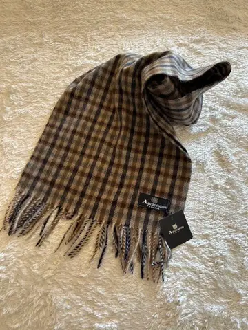 아쿠아 스큐텀 Aquascutum 캐시미어 100% 머플러 잉글랜드제