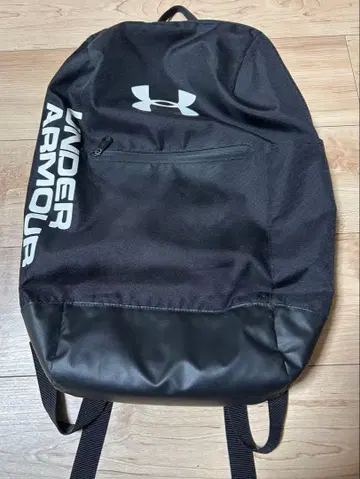 UNDERARMOR 언더아머 백팩
