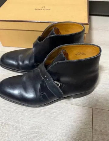 존 롭 JHON LOBB 블랙 카프 부츠 타입 9 1/2 EE