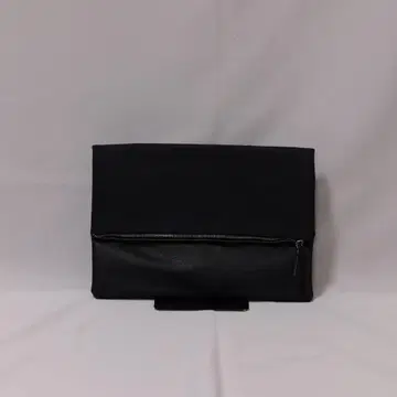 tk.TAKEO KIKUCHI 클러치백