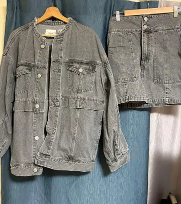 처분 예정이므로 1/31까지! MURUA 자켓 미니스커트 셋업