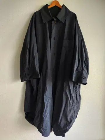 에드위나홀 EdwinaHorl HBB 블랙 롱 코트