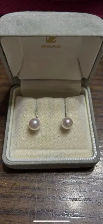 핑크 펄 화이트 골드 14k wg 귀찌