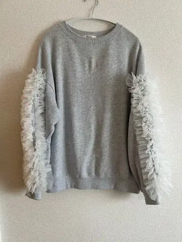 SNIDEL 스나이델 프릴 맨투맨 그레이 프리 사이즈