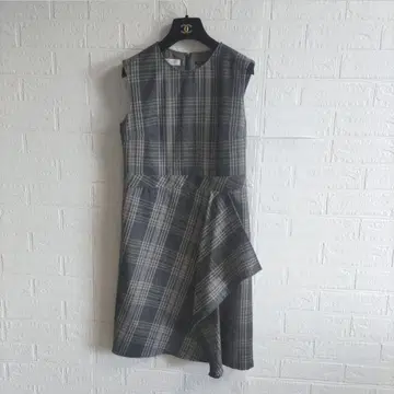 23구 LOCHCARRON 로캐론 점퍼 스커트 원피스