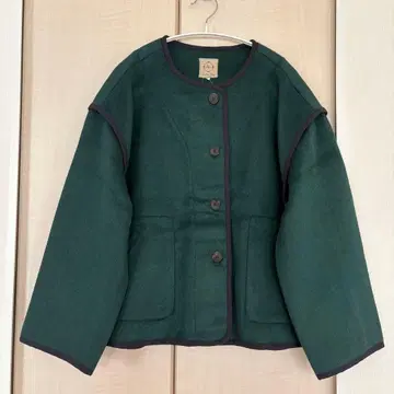 택 포함 새상품 [ Samansa Mos2 ] 파이핑 숏코트 그린