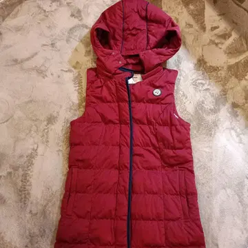 TaylorMade 후드 부착 베스트 M & 스커트 XS