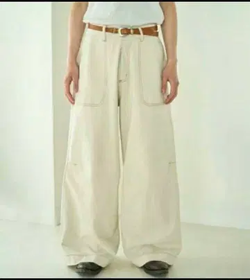 [ Camphor wood ] 니트 와이드 배기 화이트 네프 데님