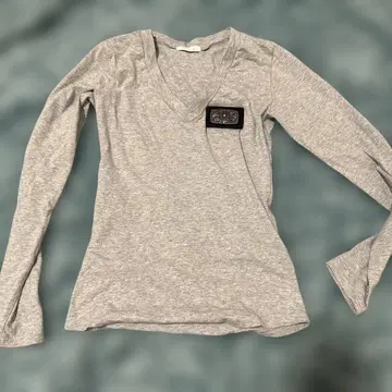 y2k 그레이 V넥 긴팔T셔츠