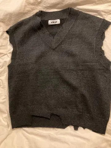 ekat V넥 슬리브리스 베스트