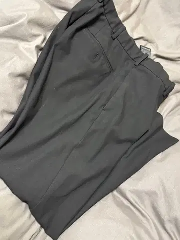 유니클로 슬랙스 M 사이즈 허리 76~84cm [ 2장 세트 ]