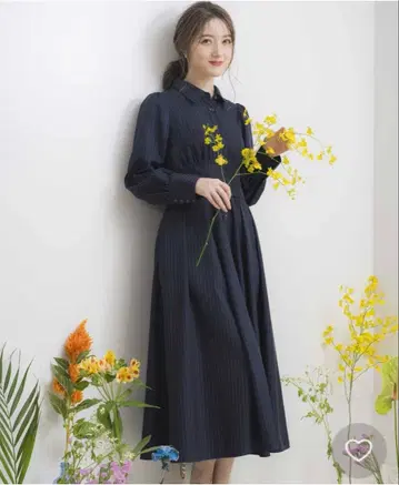 [새상품급] 노엘라 코르셋 벨트 부착 셔츠 원피스 네이비