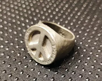 밀크보이 빈티지 링 피스 마크