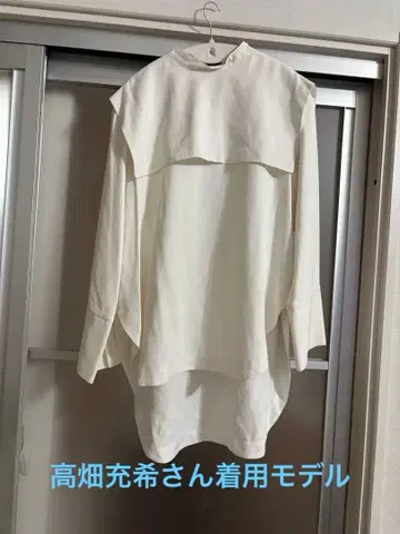 어도어 ADORE le PHIL 2way 블라우스 크림 화이트