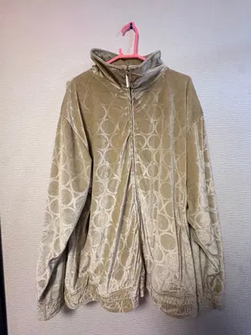 베이지 벨벳 풀집업 재킷