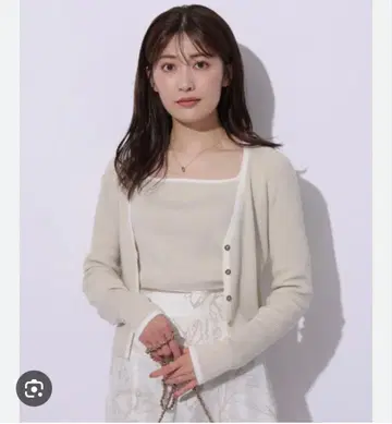 아푸와이저 리셰 라메 컴팩트 배색 앙상블