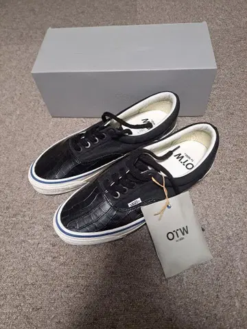 [ 미사용 새상품 ] Vans OTW 악어 엠보싱 28.5cm