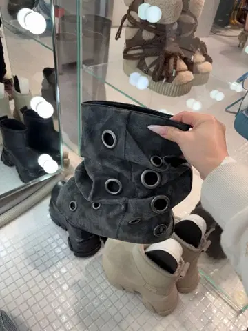 YELLO MERCURIO SHORT BOOTS BLACK