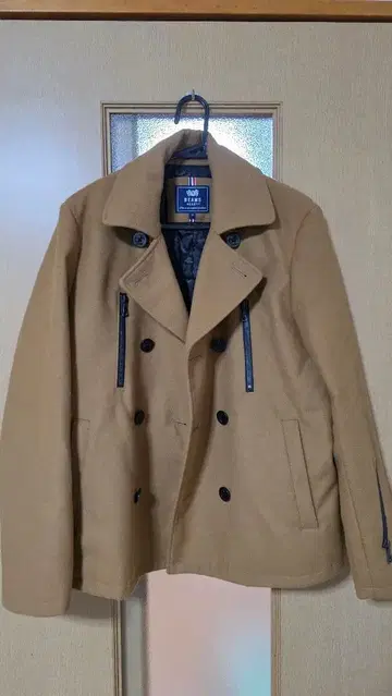 BEAMS HEART 브라운 피 코트 M 사이즈