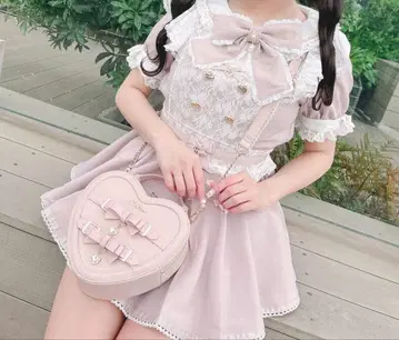 LIZLISA 리즈리사 볼륨 플레어 메이드라이크 셋업 핑크