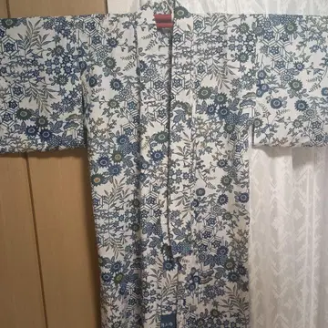 초목 염색 유카타 사계절의 꽃과 송죽매 형염