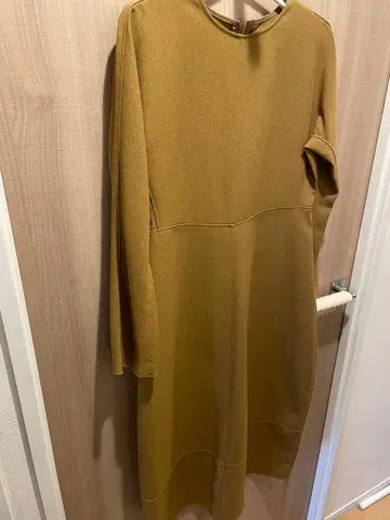 Mila Owen 브라운 원피스