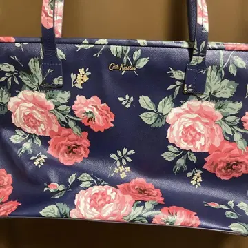 캐스키드슨 가방 대 네이비 컬러 꽃무늬