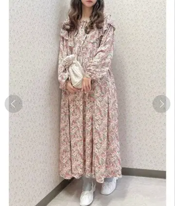 merry jenny W 프릴 칼라 floral 원피스