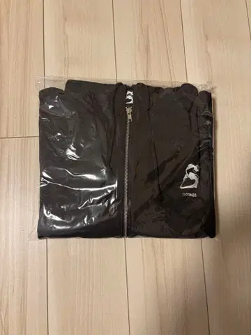 [ 미개봉 새상품 ] SixTONES MILESixTONES 투어 후드티