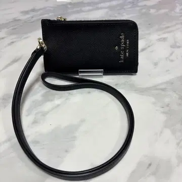 [새상품급] 케이트 스페이드 프래그먼트 케이스 블랙 스트랩 포함