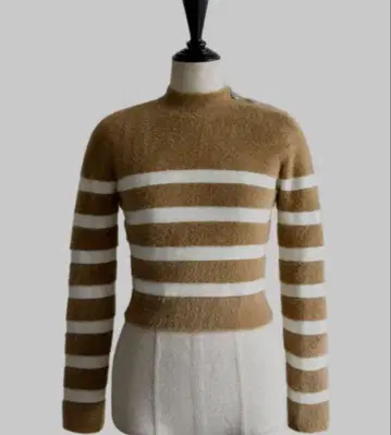 셰리에 비쥬 버튼 스트라이프 니트 당일 발송