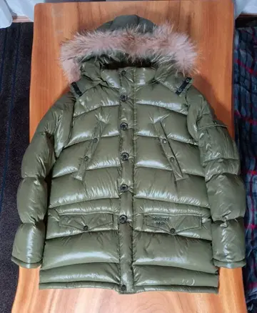 Marmot M-3 다운 자켓 M 사이즈